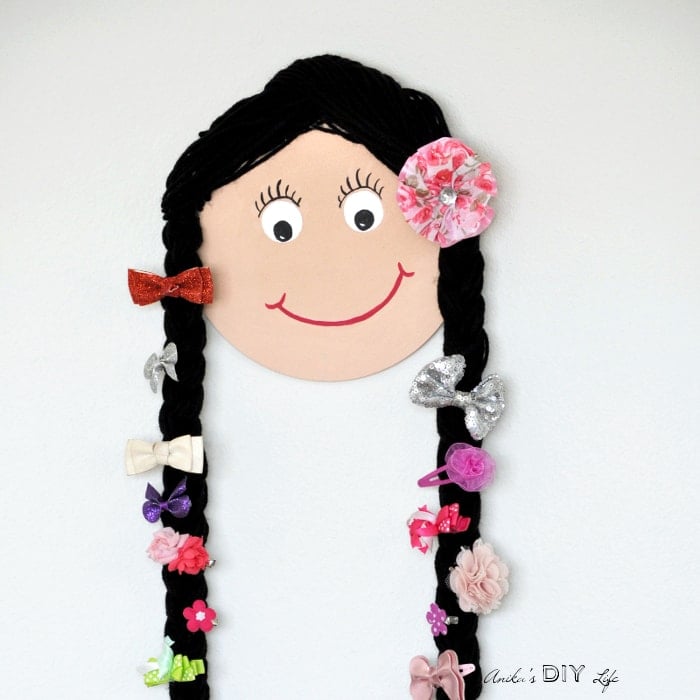 DIY Hair Bow Holder - How To Make A Doll Face Hair Accessory Holder