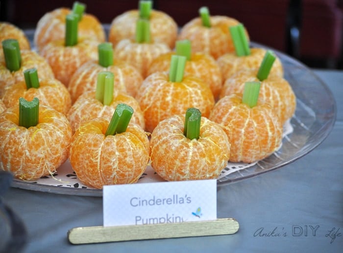 Fun cinderella's pumpkin food idea for princess birthday party. Halloween food idea