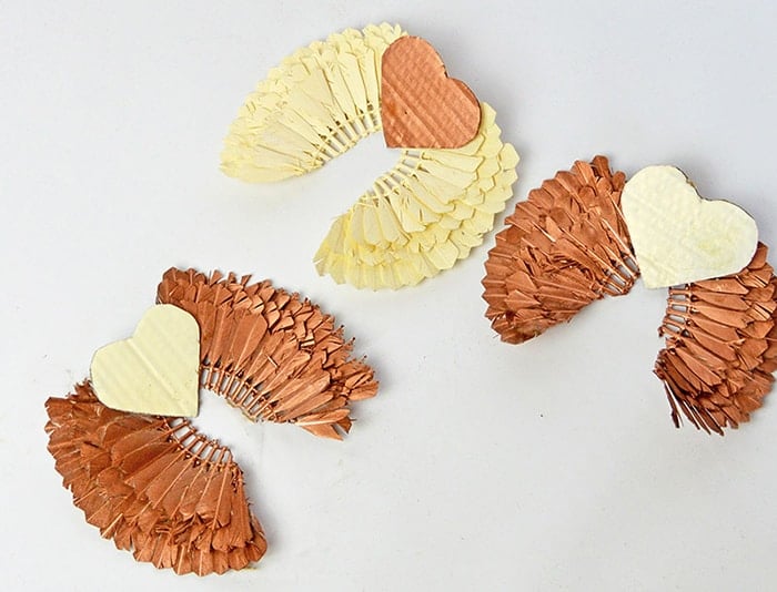 Look at these gorgeous and unique DIY Christmas Ornaments
