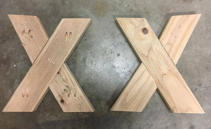 Building the DIY upholstered X-bench from 2 x 4 boards