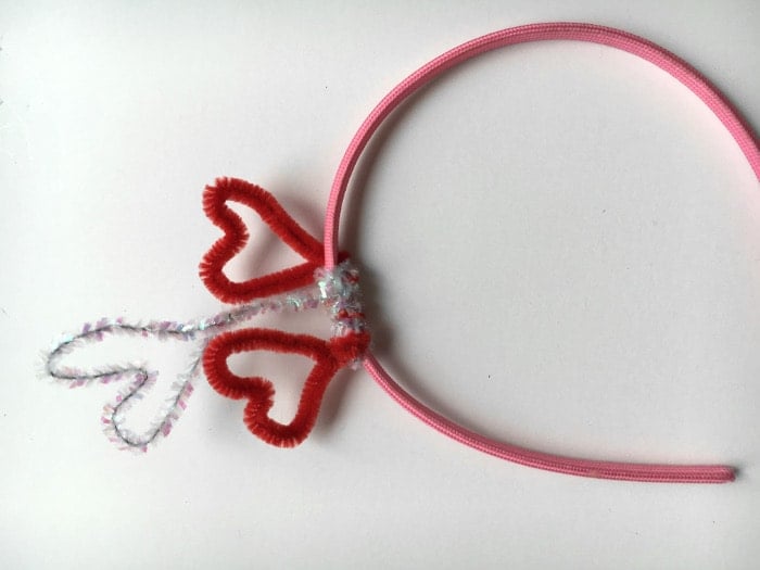 A fun kids craft for valentine's day
