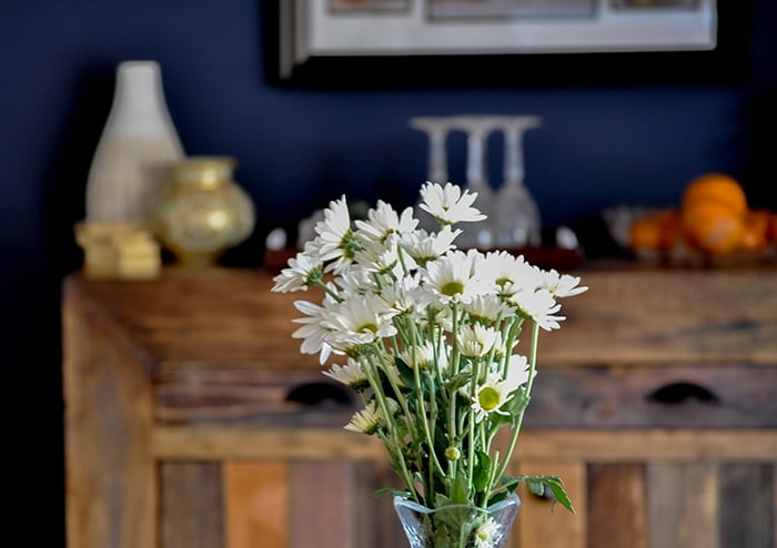 Choosing the perfect paint color for your home