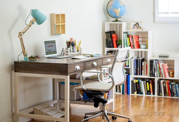 DIY Modern Farmhouse Desk (Plans and video) - Anika's DIY Life