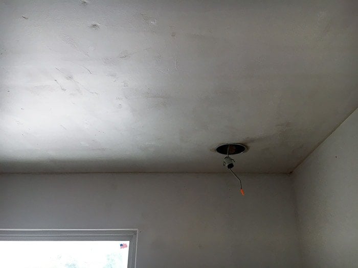 How To Remove Popcorn Ceiling A Beginner S Guide Anika S