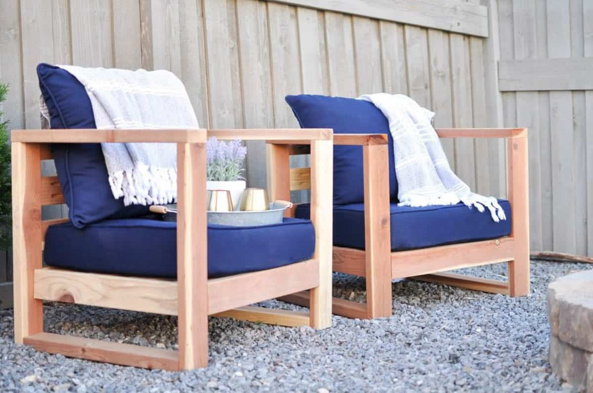 2 outdoor chairs made with 2X4s
