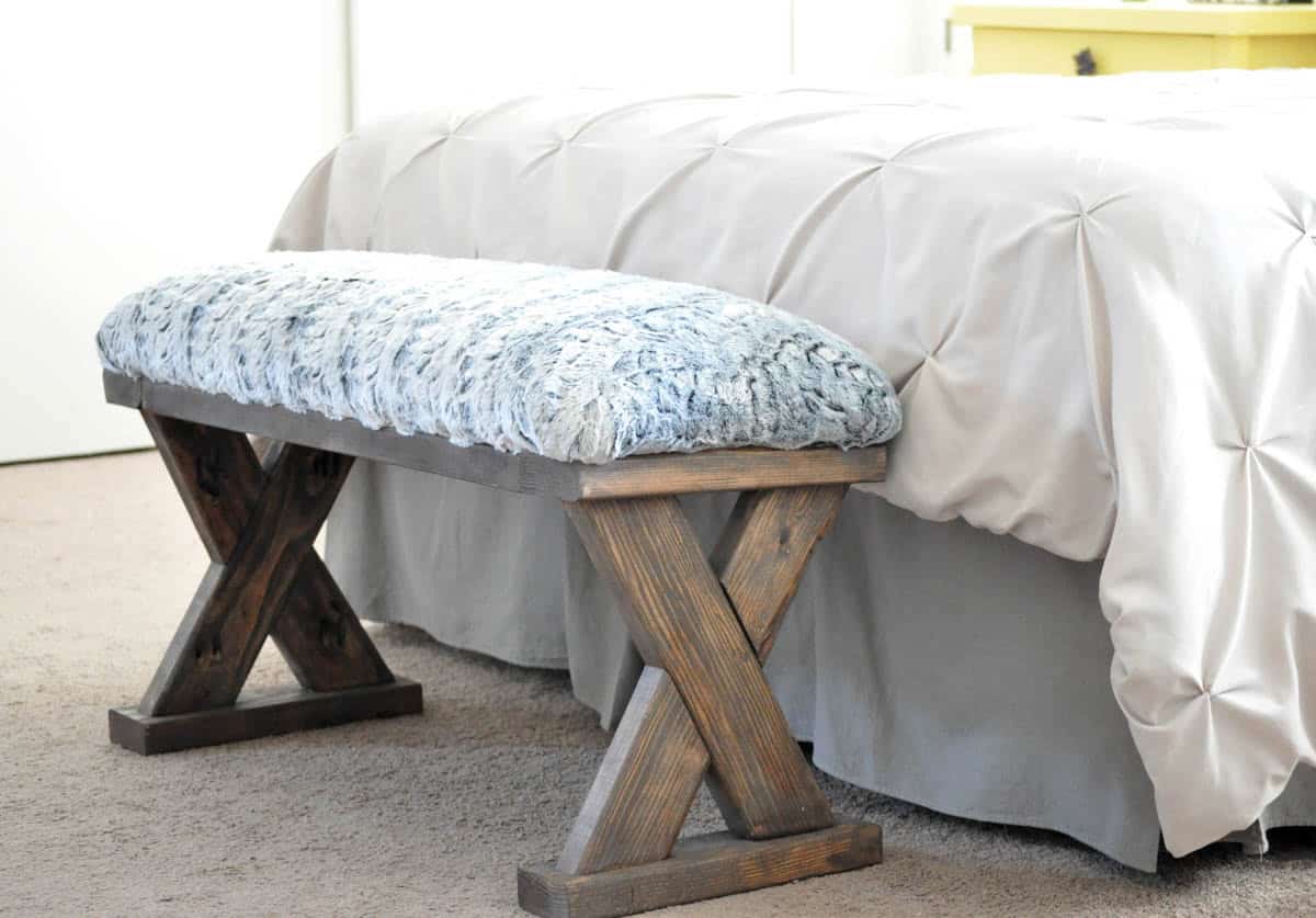 upholstered X-bench 2x4 project idea