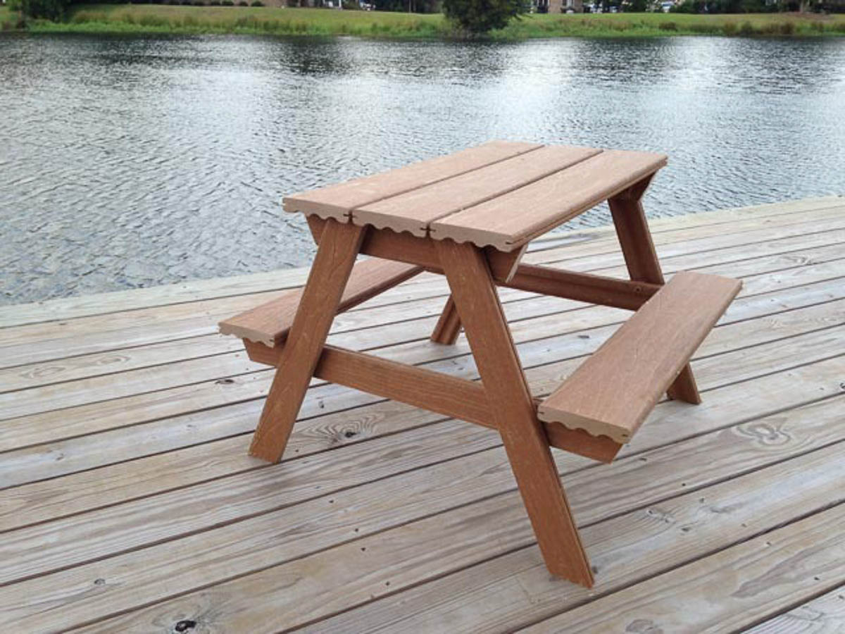 How to Build a 3/4 Size Folding Picnic Table for the Kids Build