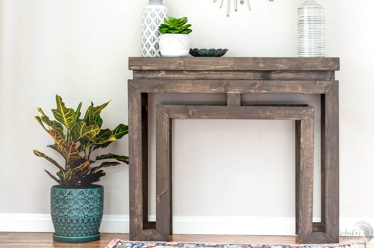 DIY modern console table with gray finish in entryway