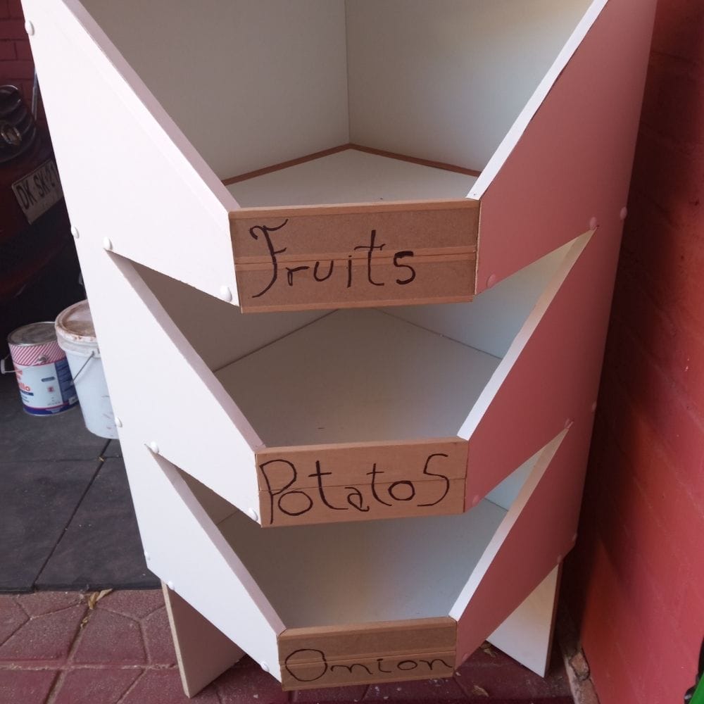 corner vegetable bin reader project