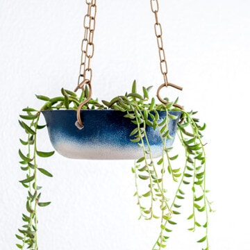 How To Build A DIY Modern Planter Box - Anika's DIY Life