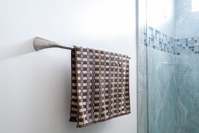 How to Hang Bathroom Towel Hooks – Love & Renovations