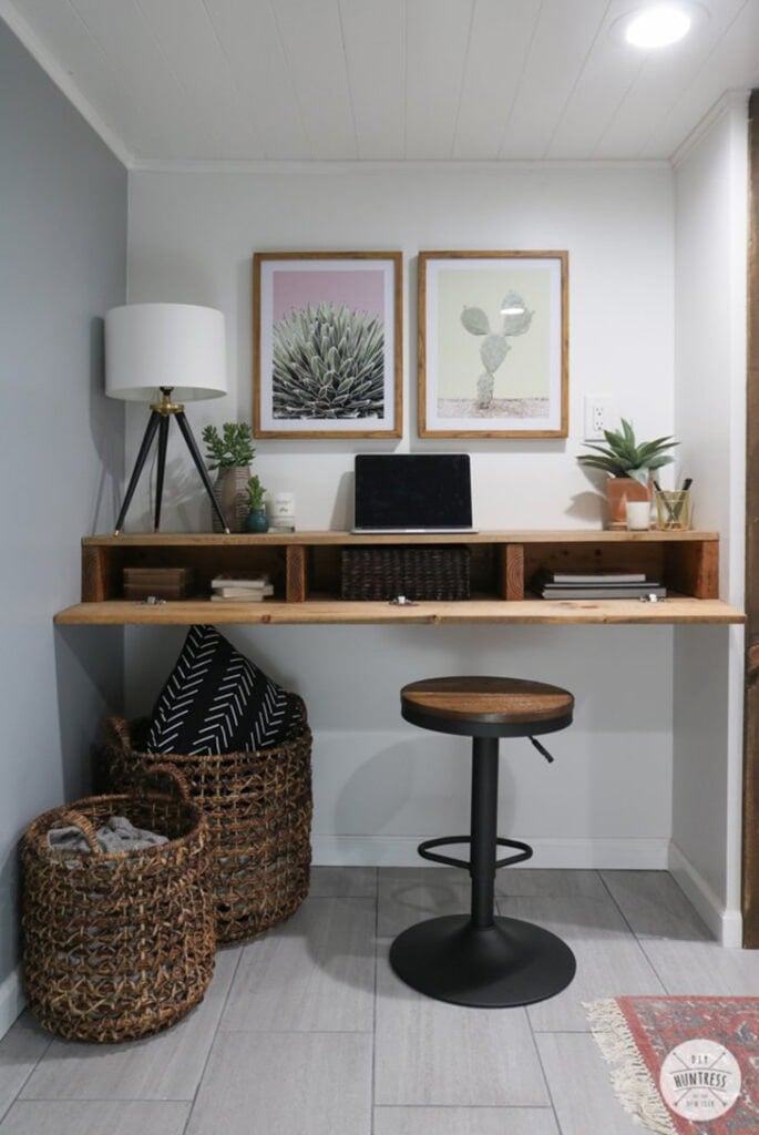 15 DIY Desk Ideas - Easy & Cheap Ways to Make a Desk