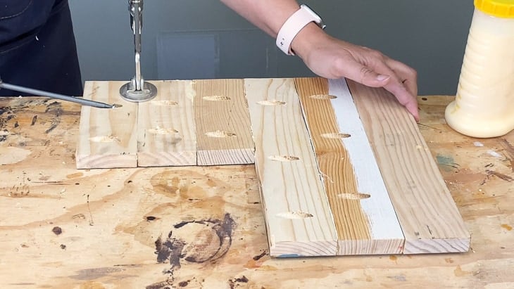 Joining boards to make the sides of the step stool