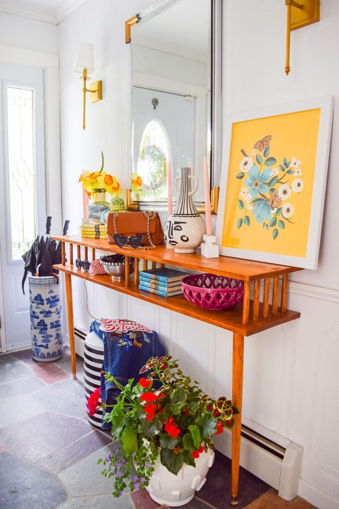 19 Console Table Decorating Ideas for Every Room In the House