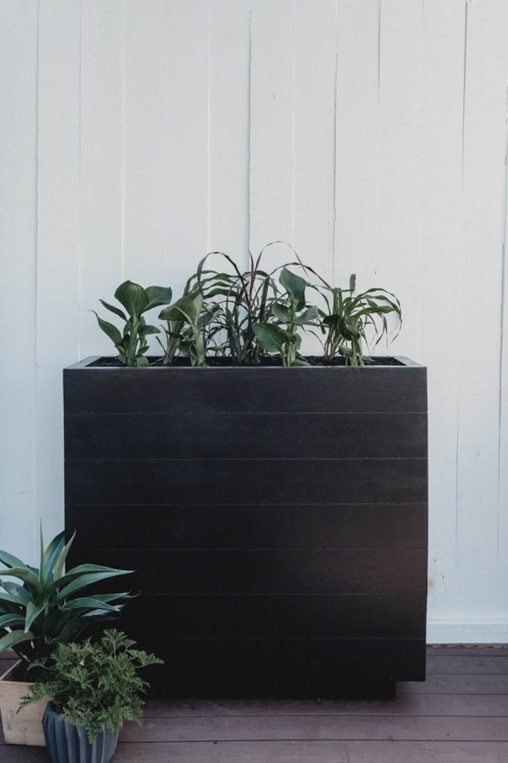 45 Easy And Amazing DIY Wooden Planter Box Ideas You Can Make!