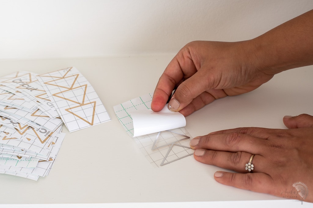 How to Make Wall Decals with Cricut (DIY Wallpaper) - Anika's DIY Life
