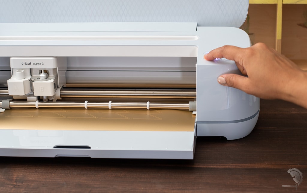 How to Make Wall Decals with Cricut (DIY Wallpaper) - Anika's DIY Life