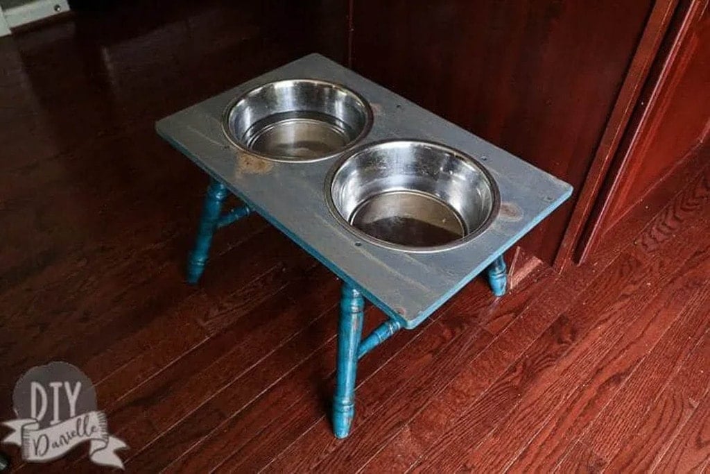 DIY Mid Century Dog Bowl Stand - Sarah Hearts