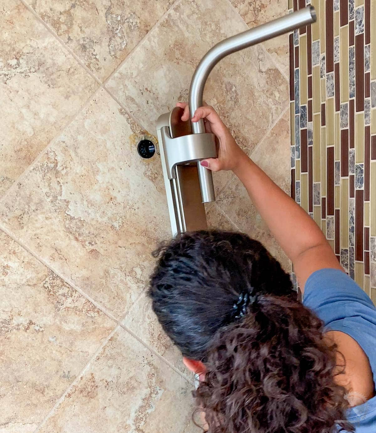 How To Replace A Shower Head (Nebia By Moen Spa Shower Review)