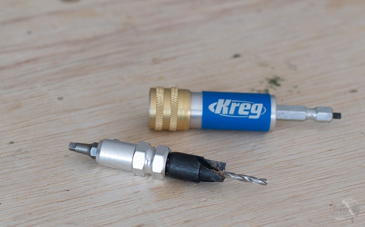 Kreg quick flip on workbench with bit out of the tool