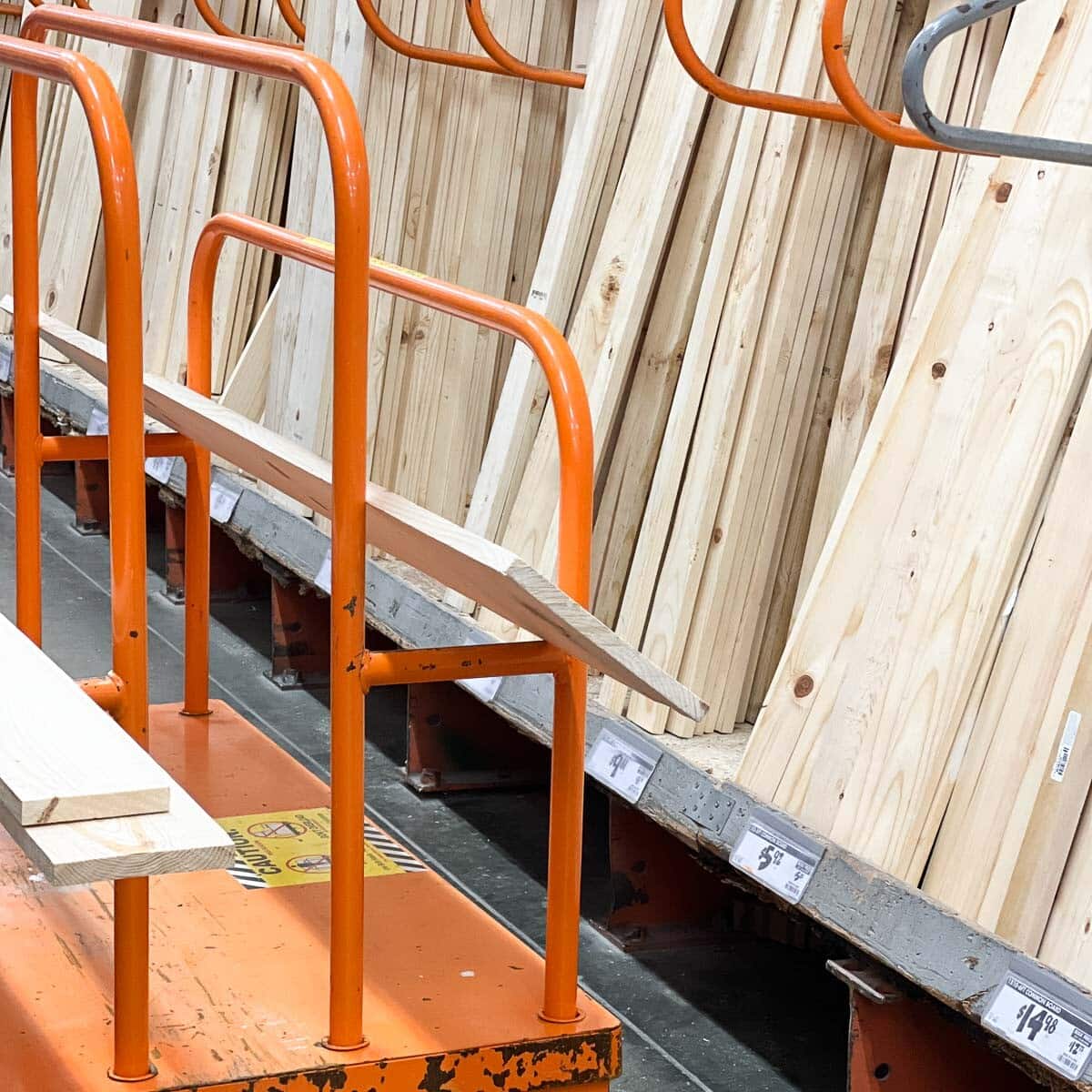 how to buy lumber for beginners in a home improvement store