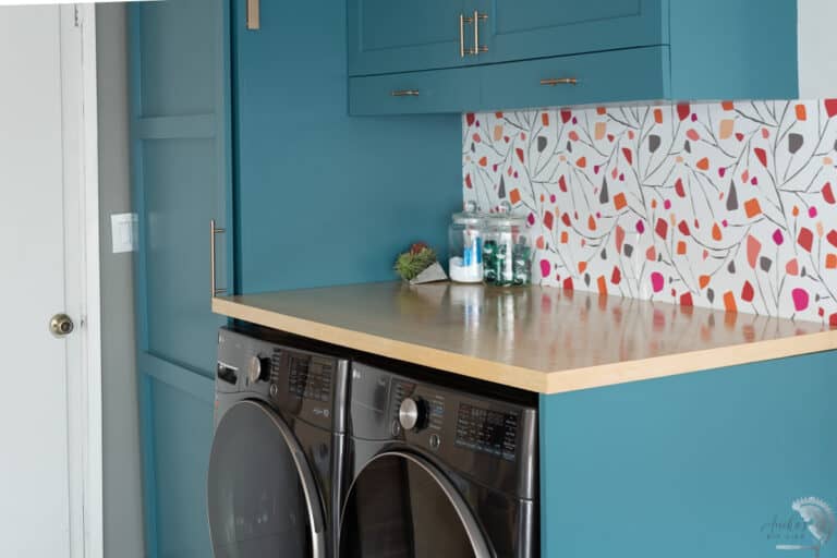 How To Make An Easy DIY Countertop For Laundry Room
