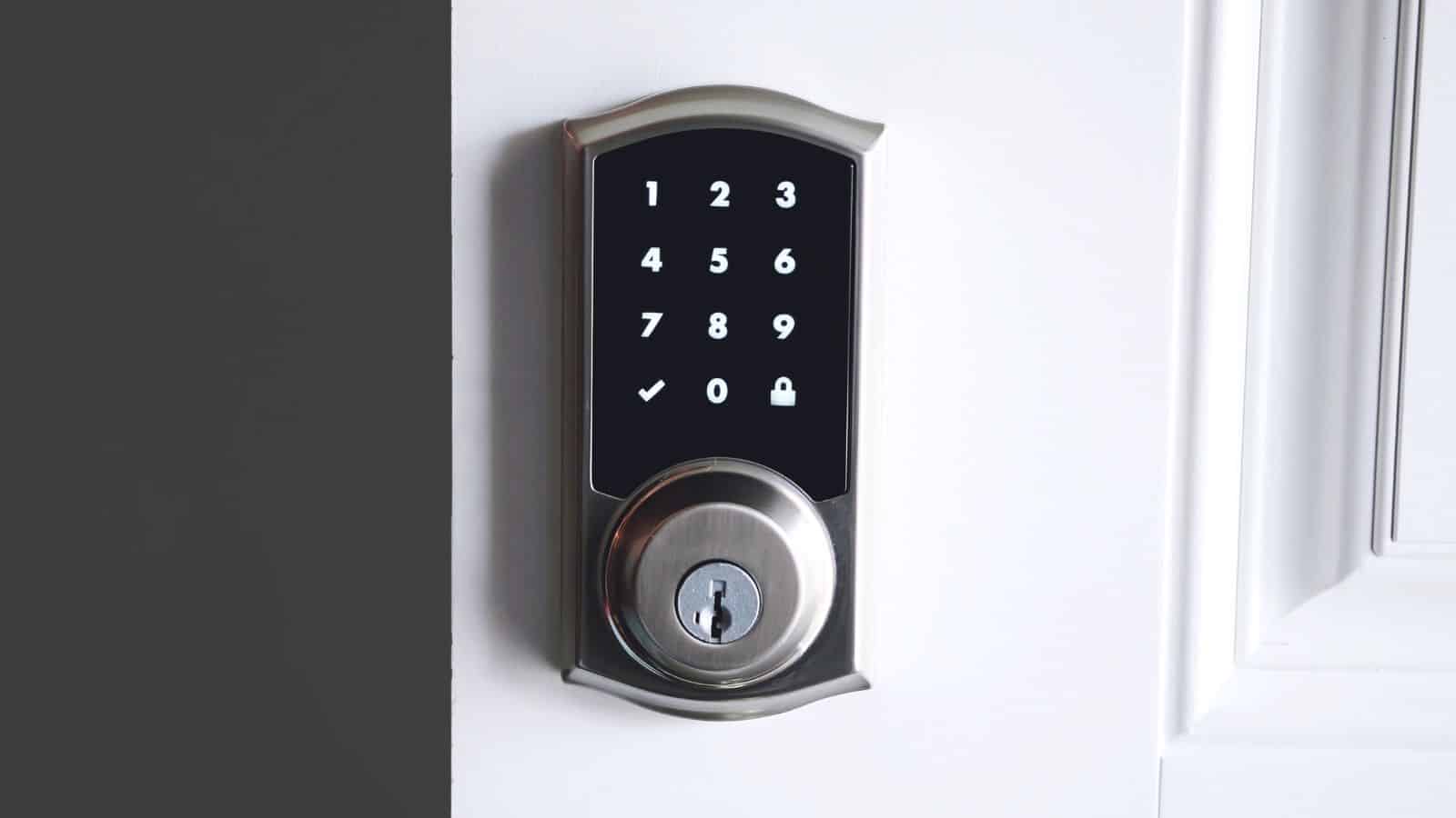 10 Ingenious Hiding Spots For Spare Keys Anika's DIY Life