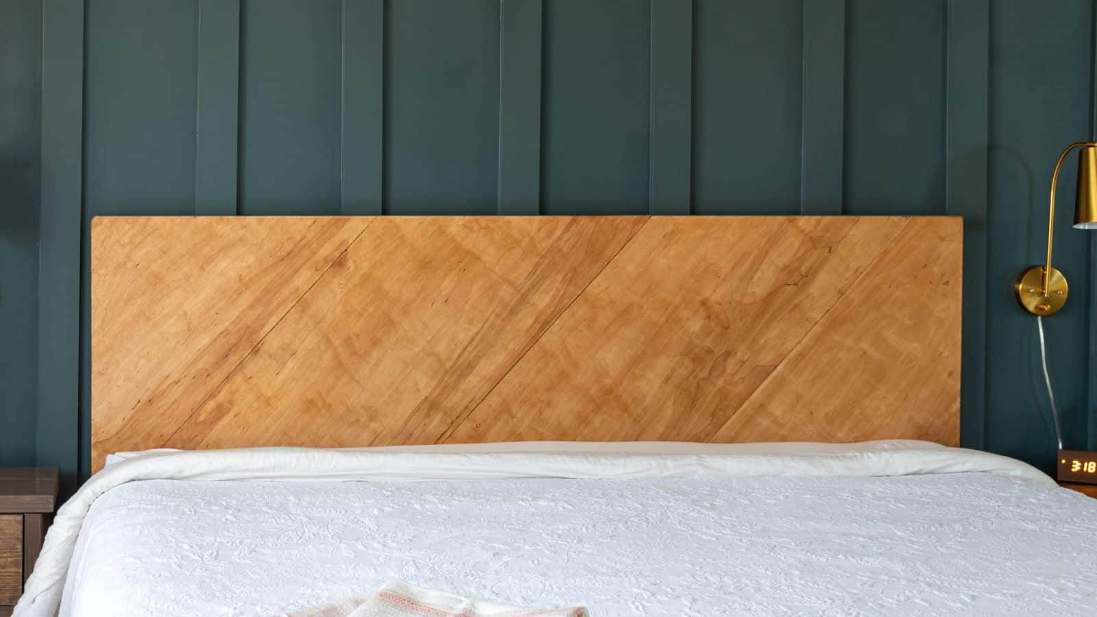 DIY headboard made from Plywood