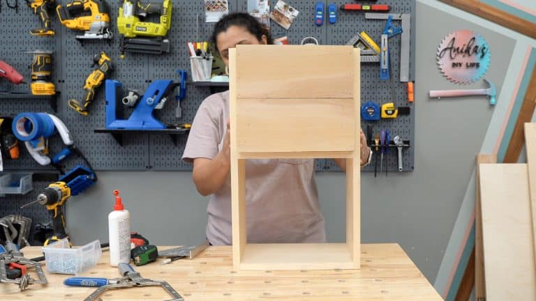 How To Build A DIY Tall Modern Planter - Anika's DIY Life