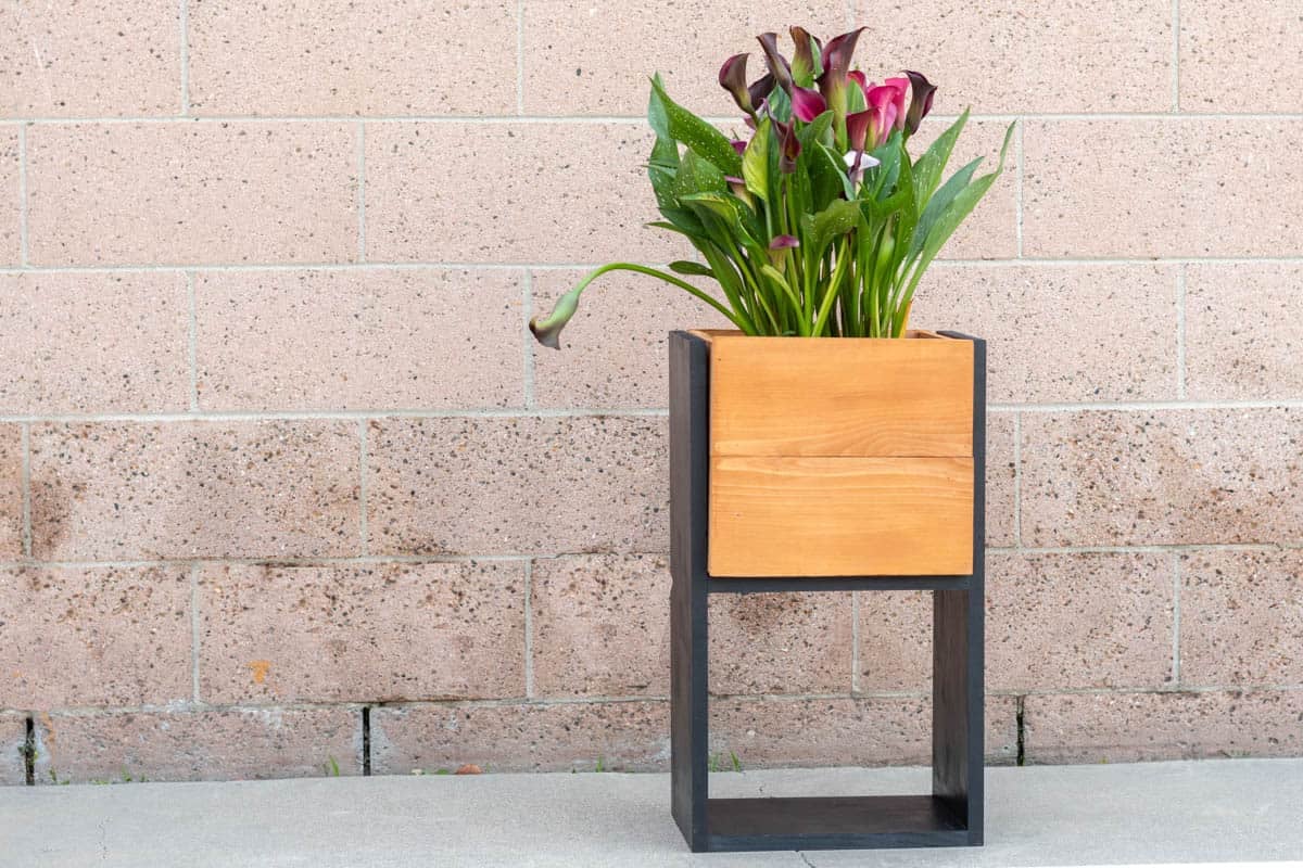 DIY tall modern planter