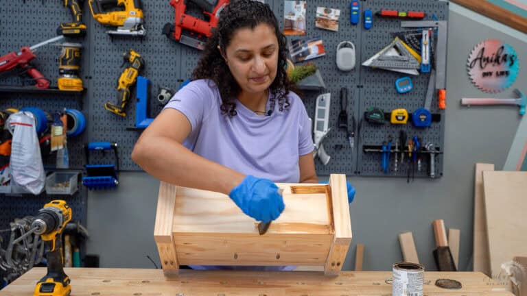 How To Build A DIY Modern Tabletop Planter - Anika's DIY Life