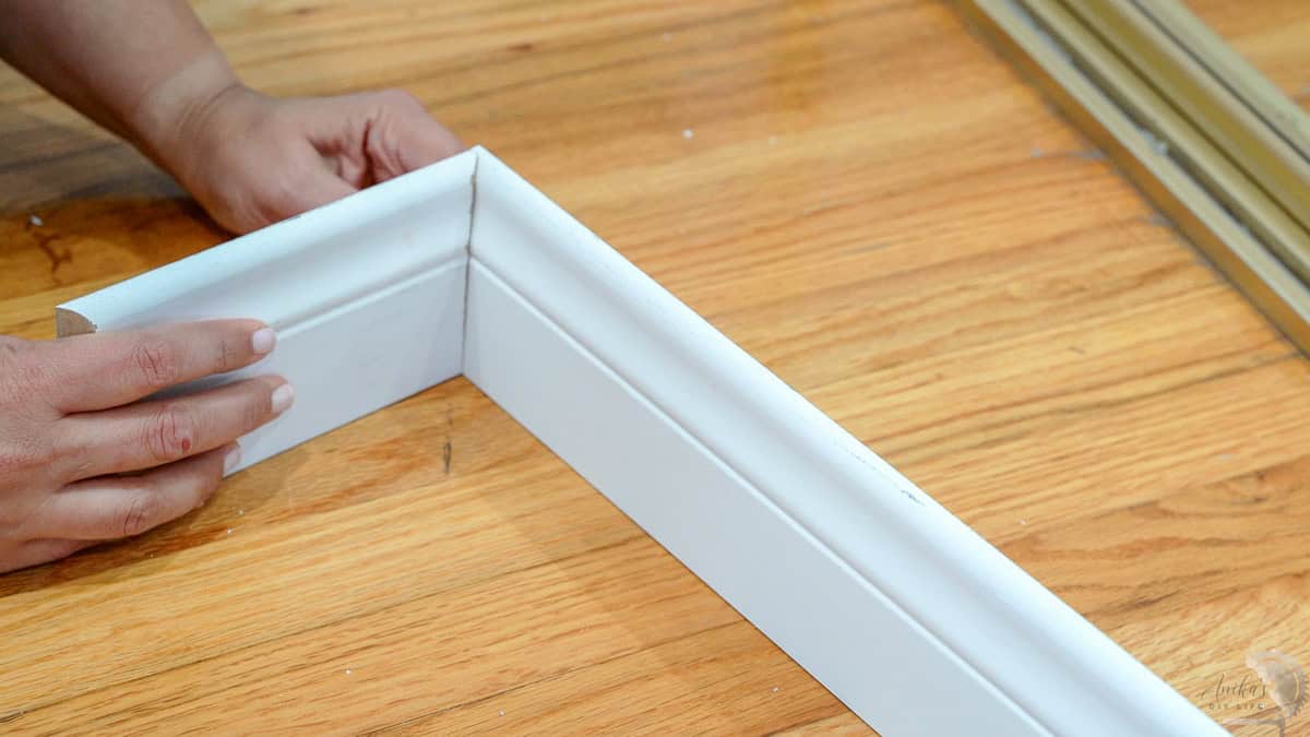 Results of using coping on the baseboards.